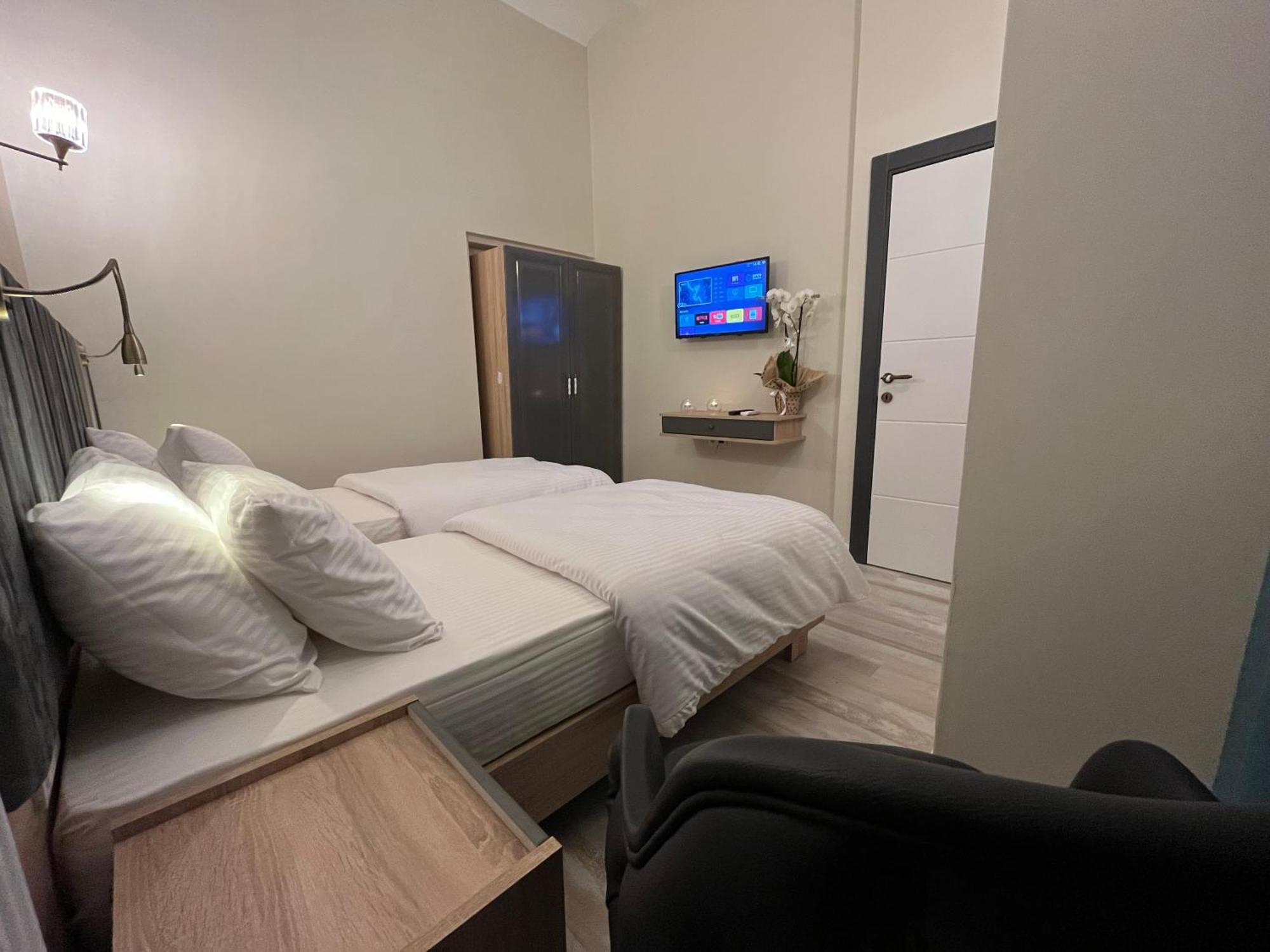 Genoa Port Hotel Istanbul Exteriör bild